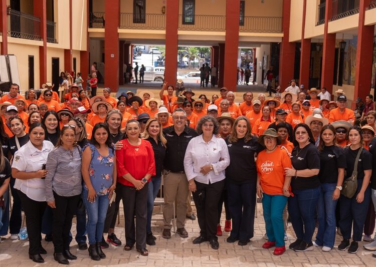 Festeja la UAT a los abuelitos con un paseo al pueblo mágico de Tula