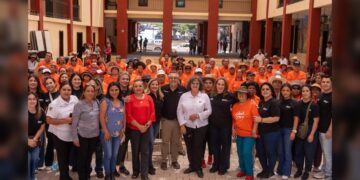 Festeja la UAT a los abuelitos con un paseo al pueblo mágico de Tula