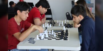 Fortalece UPRR la unidad estudiantil con Juegos Intergrupales