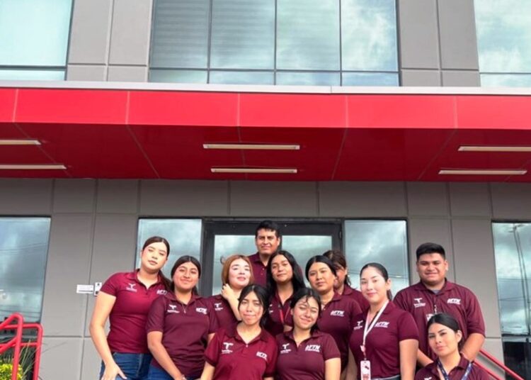 Fortalece UTTN vinculación con sector empresarial