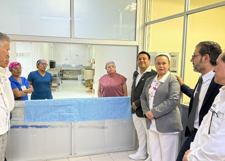 Gradúa ISSSTE Tamaulipas a 4 enfermeros pasantes en emotiva ceremonia