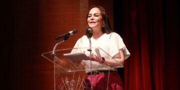 Inicia dispersión de la ‘Beca a la Excelencia Universitaria’ en NLD