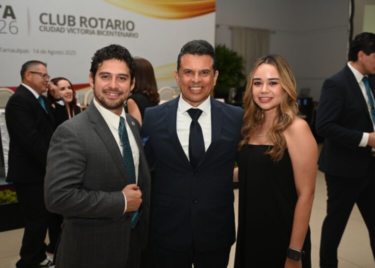 Reconoce Lalo Gattás labor altruista del Rotario Bicentenario