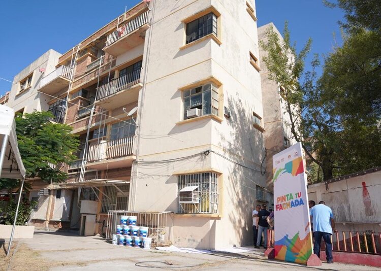 Lanza Carmen Lilia programa “Pinta tu Fachada”