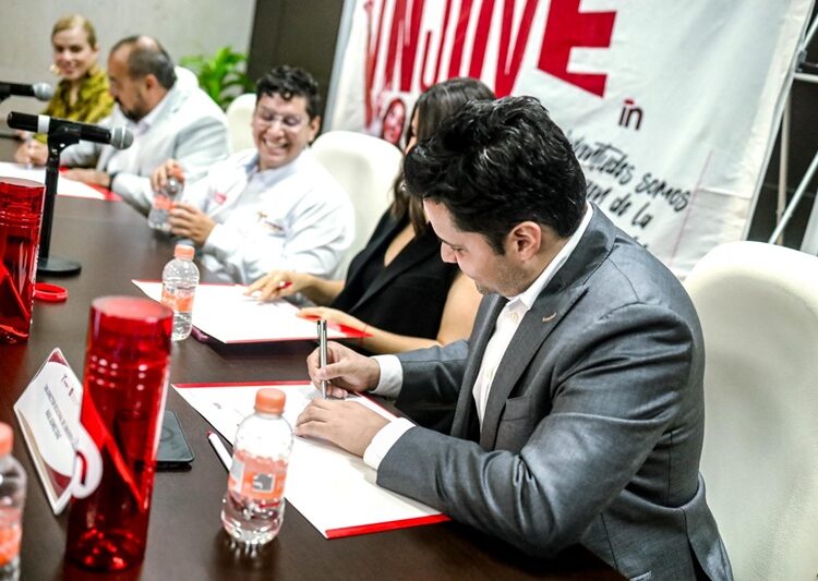 Lanzan Tamaulipas y Santander MX plataforma digital de empleo para jóvenes