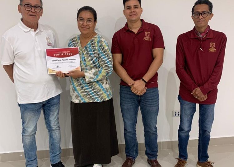 Mujeres, jóvenes y adultos culminan curso de computación en la INFOTECA