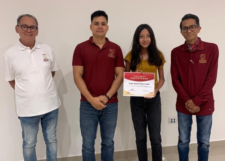 Mujeres, jóvenes y adultos culminan curso de computación en la INFOTECA
