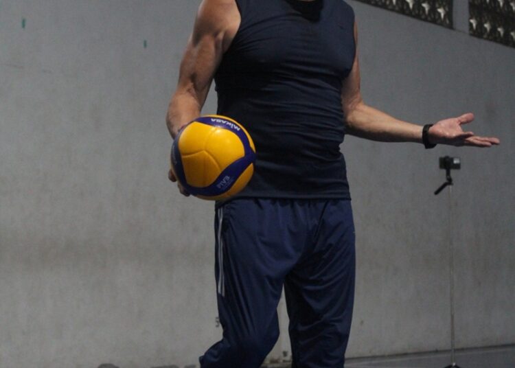 Ofrecerán clínica de voleibol con el entrenador profesional Gerardo Leyva Briones