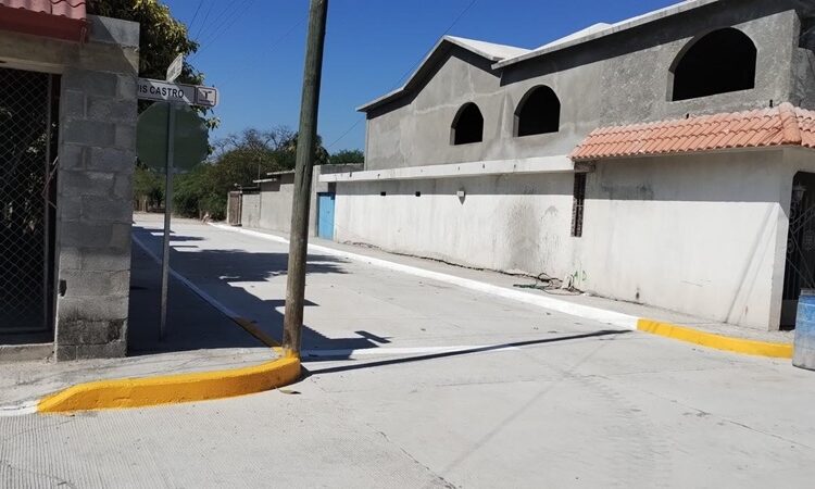 Pavimenta Secretaría de Obras Públicas el altiplano tamaulipeco