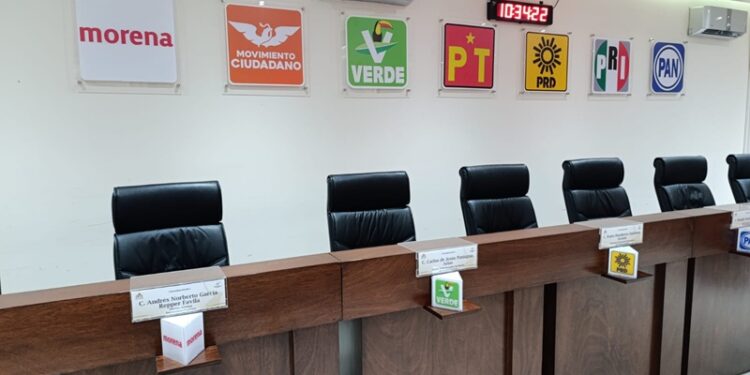 Preparan relevo de 3 consejerías del IETAM