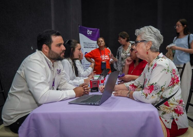 Presenta DIF Tamaulipas ciclo de conferencias sobre los derechos de las personas adultas mayores