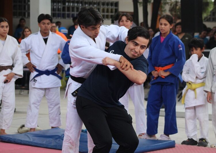 Presenta la UAT su oferta deportiva, cultural y de servicios educativos