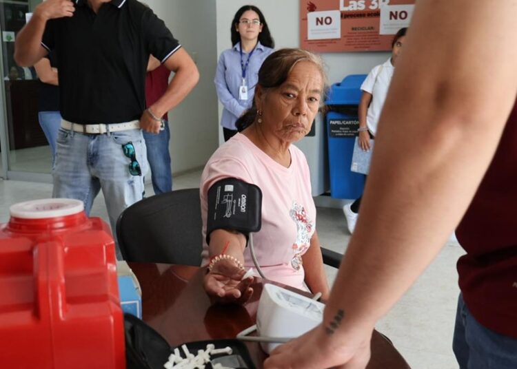 Realiza Bienestar Social jornada de salud para la ciudadanía en NLD