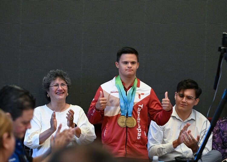 Reconoce Municipio a deportistas victorenses de clase mundial