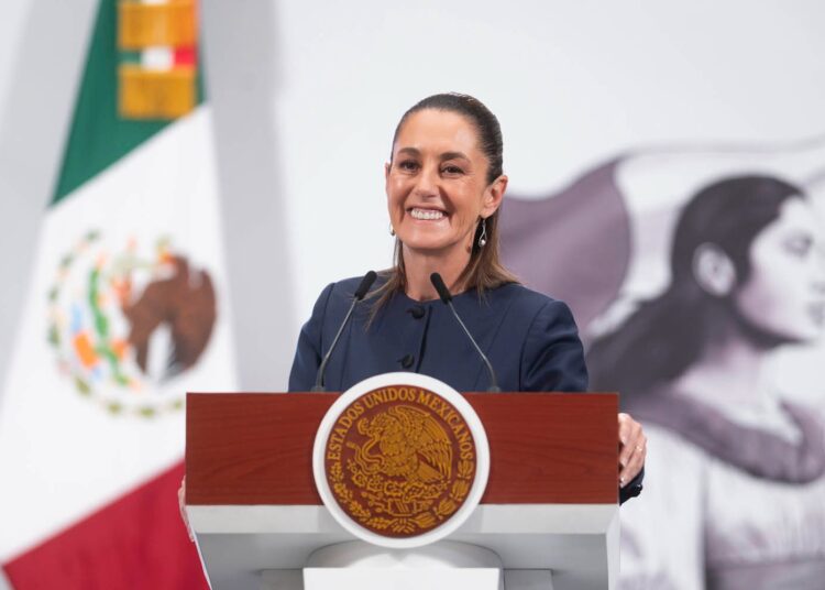 Reconoce presidenta trabajo de Américo para construir el Puerto del Norte