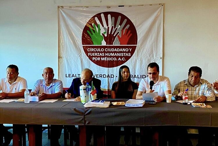 Reconocen a Francisco Ramos Alcocer como un ‘Cronista del Pueblo’