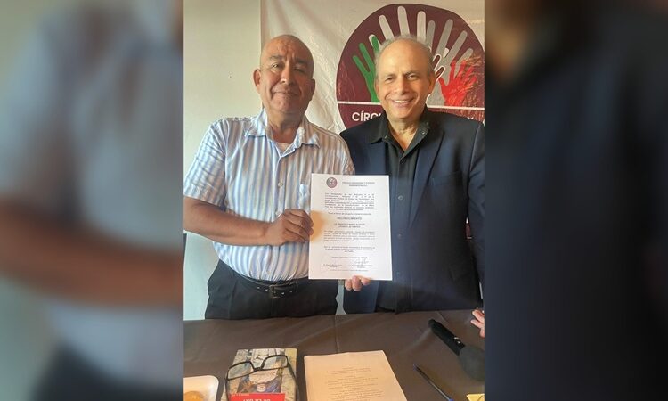 Reconocen a Francisco Ramos Alcocer como un ‘Cronista del Pueblo’