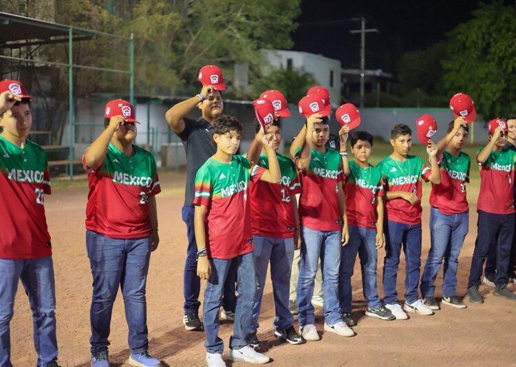 Reconocen a beisbolistas que representaron a MX en Serie Mundial