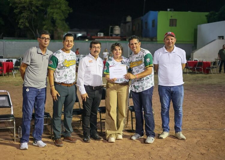 Reconocen a beisbolistas que representaron a MX en Serie Mundial