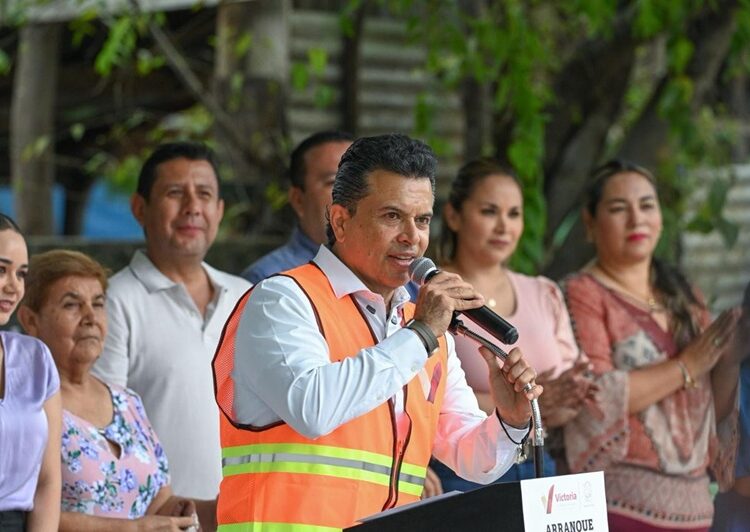 Rehabilitará Gobierno red de agua potable en la Nacozari y Miguel Alemán