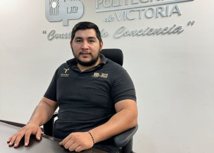 Suma docentes la UPV al Sistema Nacional de Investigadoras e Investigadores