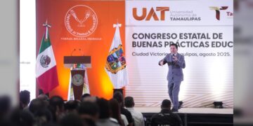 Suma la UAT iniciativas de docentes para impulsar la innovación educativa