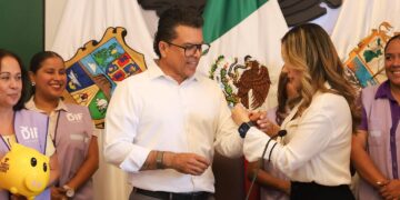 DIF Victoria se suma al  boteo Teletón 2025