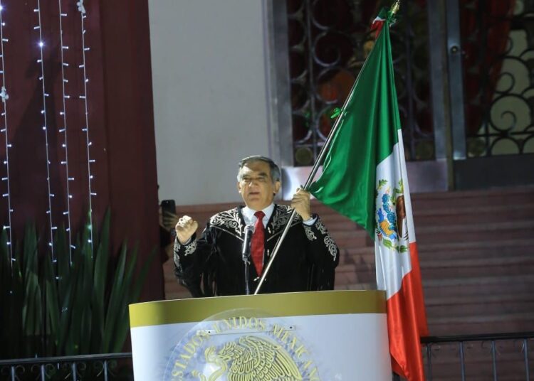 Da Américo Villarreal el Grito de Independencia, al lado de miles de familias tamaulipecas