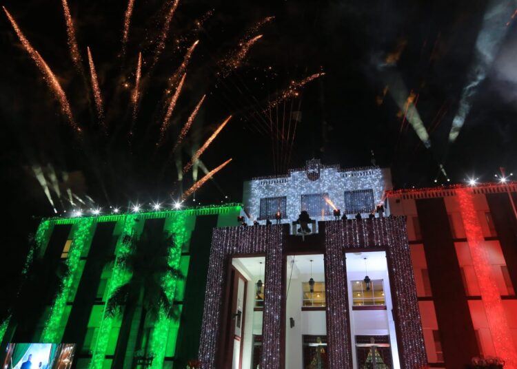 Da Américo Villarreal el Grito de Independencia, al lado de miles de familias tamaulipecas