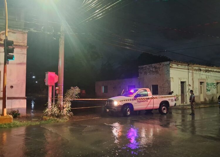 Apoya Transito Local a ciudadanos afectados por tormenta