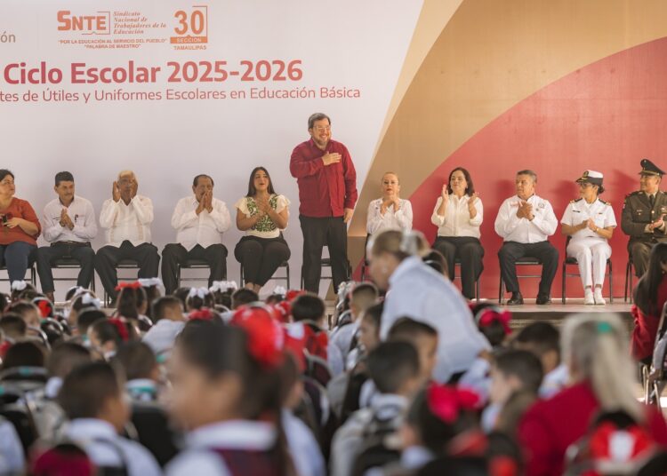 Arranca ciclo escolar 2025-2026 en Tamaulipas con entrega de útiles, uniformes y libros de texto