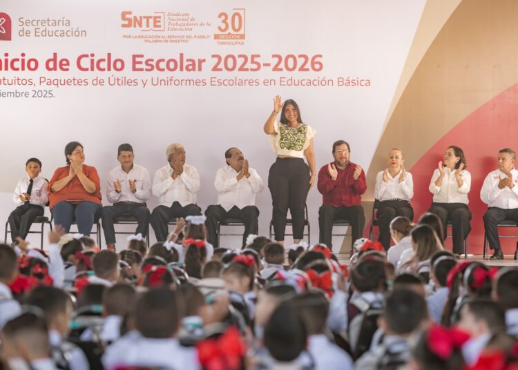 Arranca ciclo escolar 2025-2026 en Tamaulipas con entrega de útiles, uniformes y libros de texto