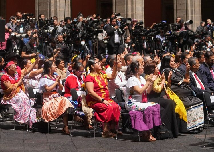 Asiste Américo al Primer Informe de la presidenta Claudia Sheinbaum