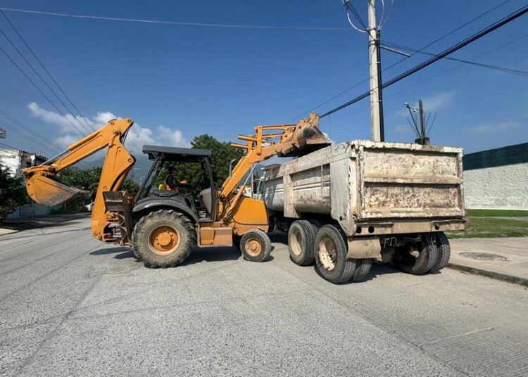 Atiende Municipio calles y avenidas afectadas por lluvias