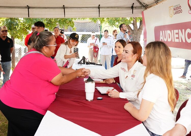 Ciudadanía recibe atención Carmen Lilia con “Presidencia Cerquita de Ti” en Los Encinos