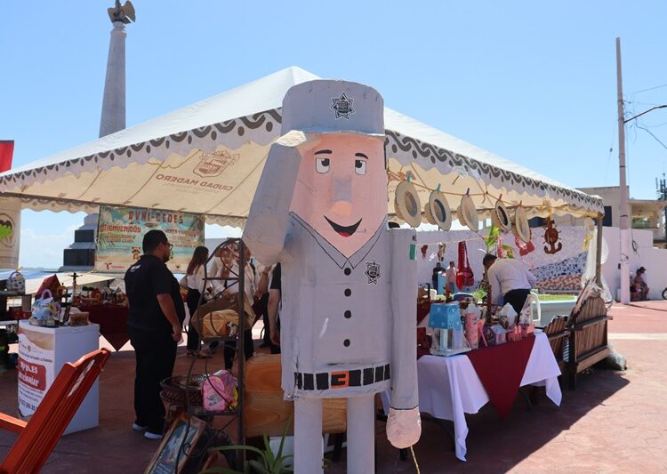 Concluye con éxito exposición y venta de artesanías ‘OVNI-CEDES’