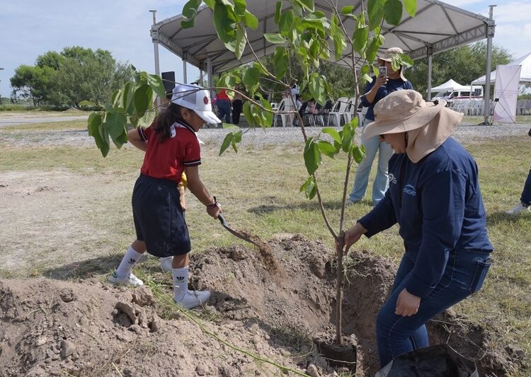Consolida SEDUMA acciones para recuperar la laguna La Escondida en Reynosa