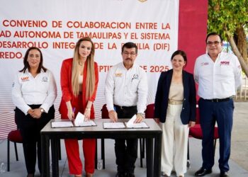 DIF NLD y UAT fortalecen la formación de estudiantes de enfermería con convenio de colaboración