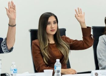Denuncia Katalyna Méndez a Muñoz Cano por violencia política de género