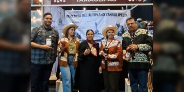 Destaca mezcal de Tamaulipas en el Encuentro Nacional de Mezcal Puebla 2025