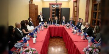 Diputados locales de Tamaulipas se reúnen con Carlos Canturosas y Olga Sosa