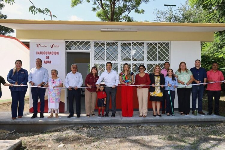 Entrega alcalde aula especial a jardín de niños ‘Beatriz Ordóñez Acuña’