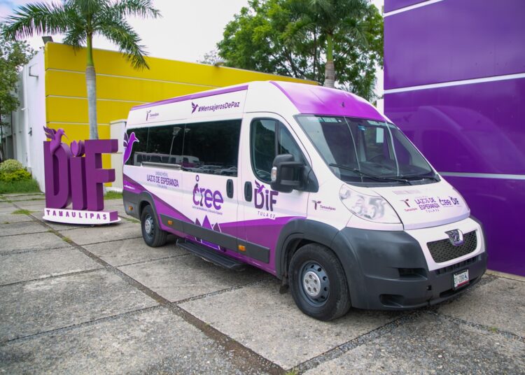 Fortalece DIF Tamaulipas red de transporte adaptado en los 43 municipios