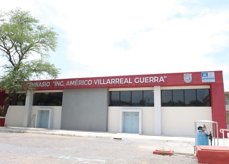 Gimnasio de la Normal de Educadoras; respuesta de la voluntad de un gobierno que escucha, resuelve y cumple