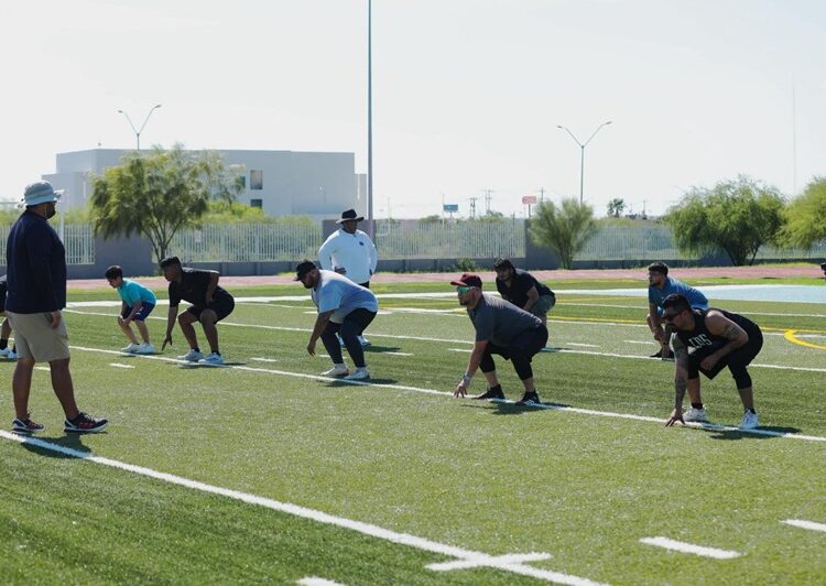 Impulsa Gobierno de NLD el deporte con clínica de iniciación al fútbol americano