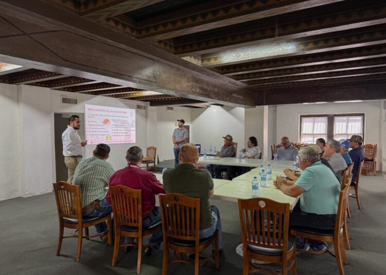 Impulsan conocimiento en acuacultura con plática sobre ‘cultivo de tilapia’ en NLD