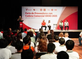 Impulsan crecimiento de Pymes con la “Feria de Proveedores OXXO NLD”