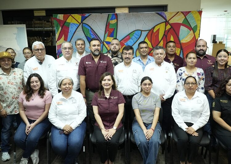 La UAT y el DIF impulsan proyecto de estufas ecológicas