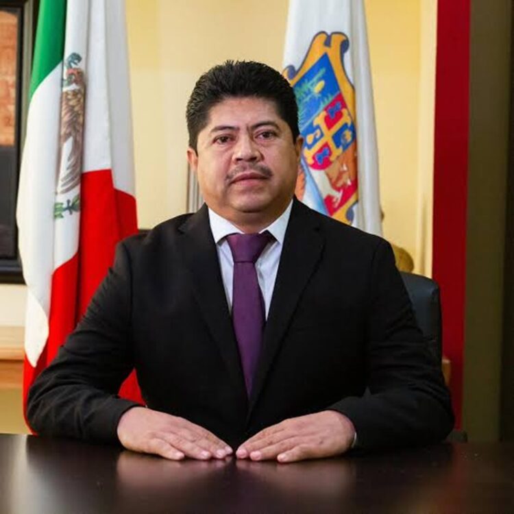 Duro golpe al “Huachicol”, Caen Servidores Públicos y Directivos y van por más