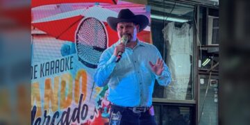 NLD realiza 5ª Jornada del Concurso de Karaoke en el Mercado “Maclovio Herrera”